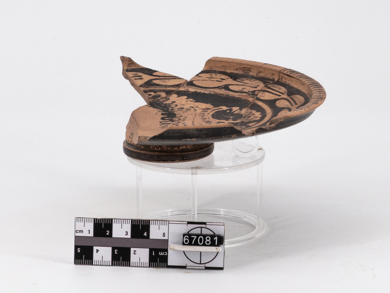 piatto (seconda metà IV a.C)