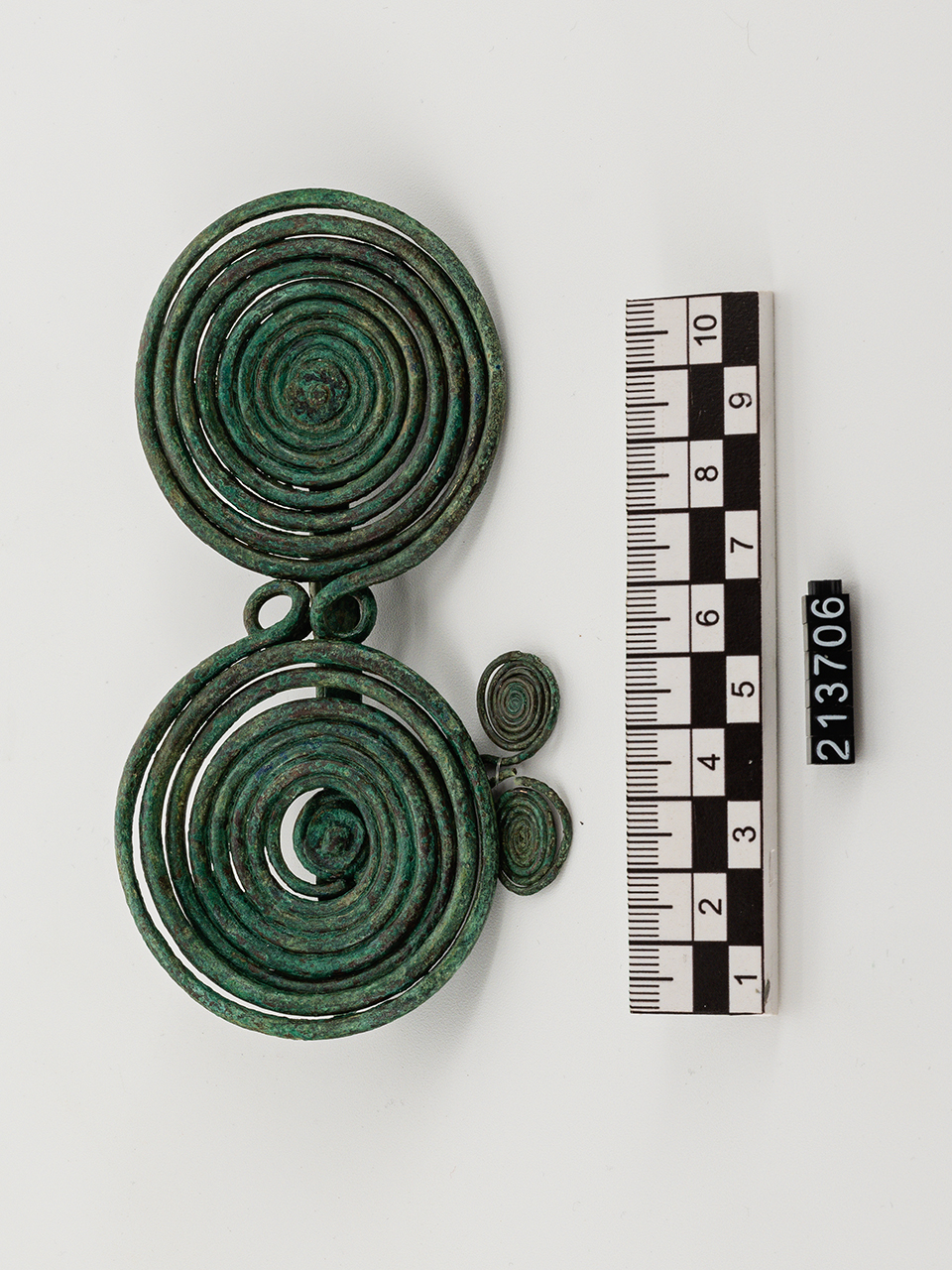 fibula/ a occhiali (SECOLI/ VIII a.C)