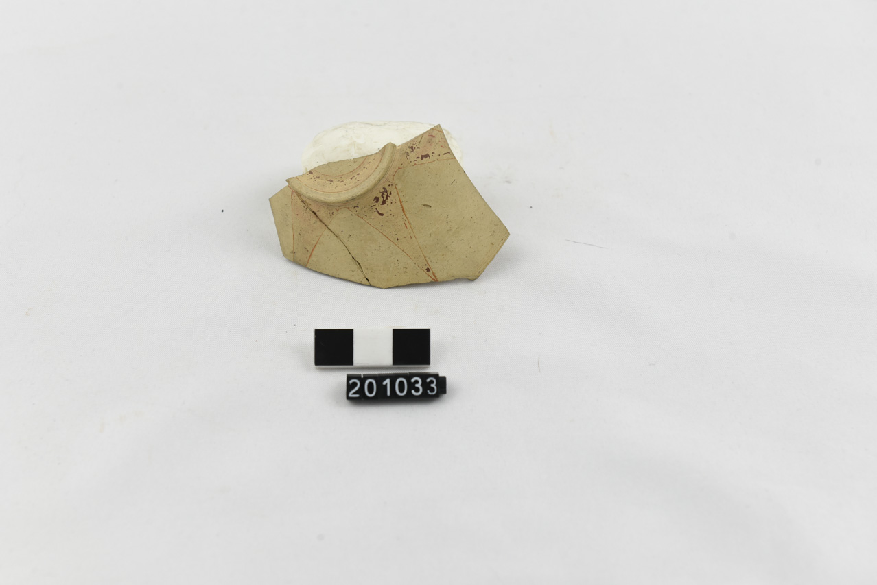 coppa/ fondo - produzione locale (SECOLI/ VII a.C)