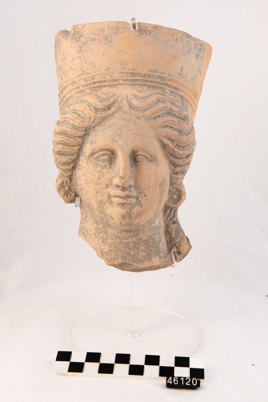 statua/ votiva, femminile - produzione locale (inizio SECOLI/ IV a.C)