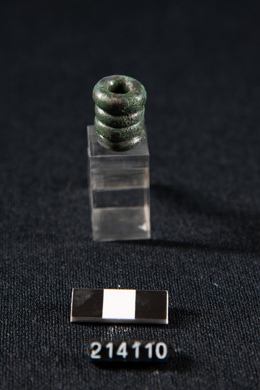 anello (fine/ inizio VII-VI sec. a.C)