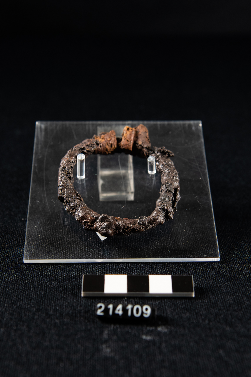 bracciale (fine/ inizio VII-VI sec. a.C)