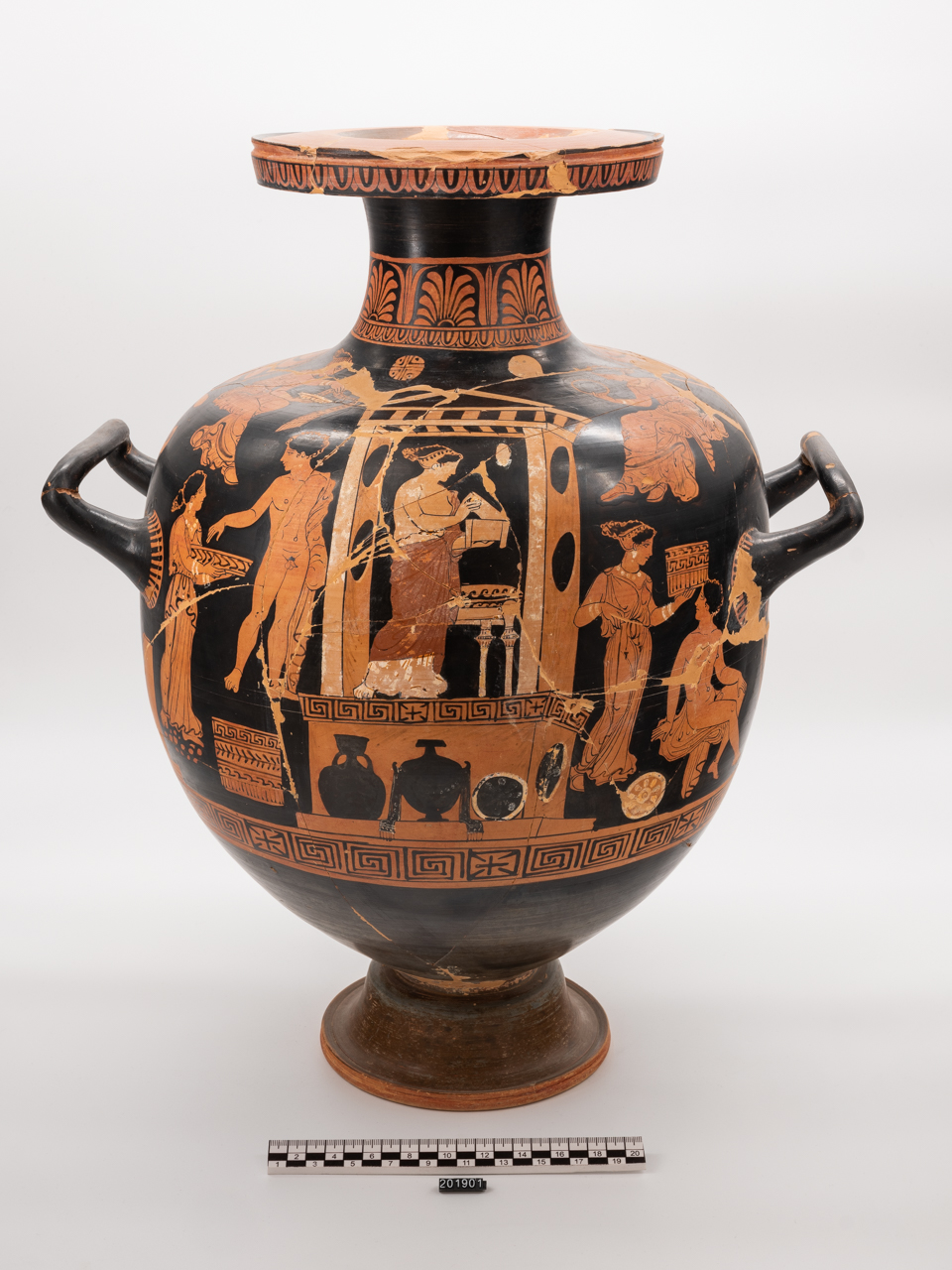 hydria (inizio SECOLI/ IV a.C)