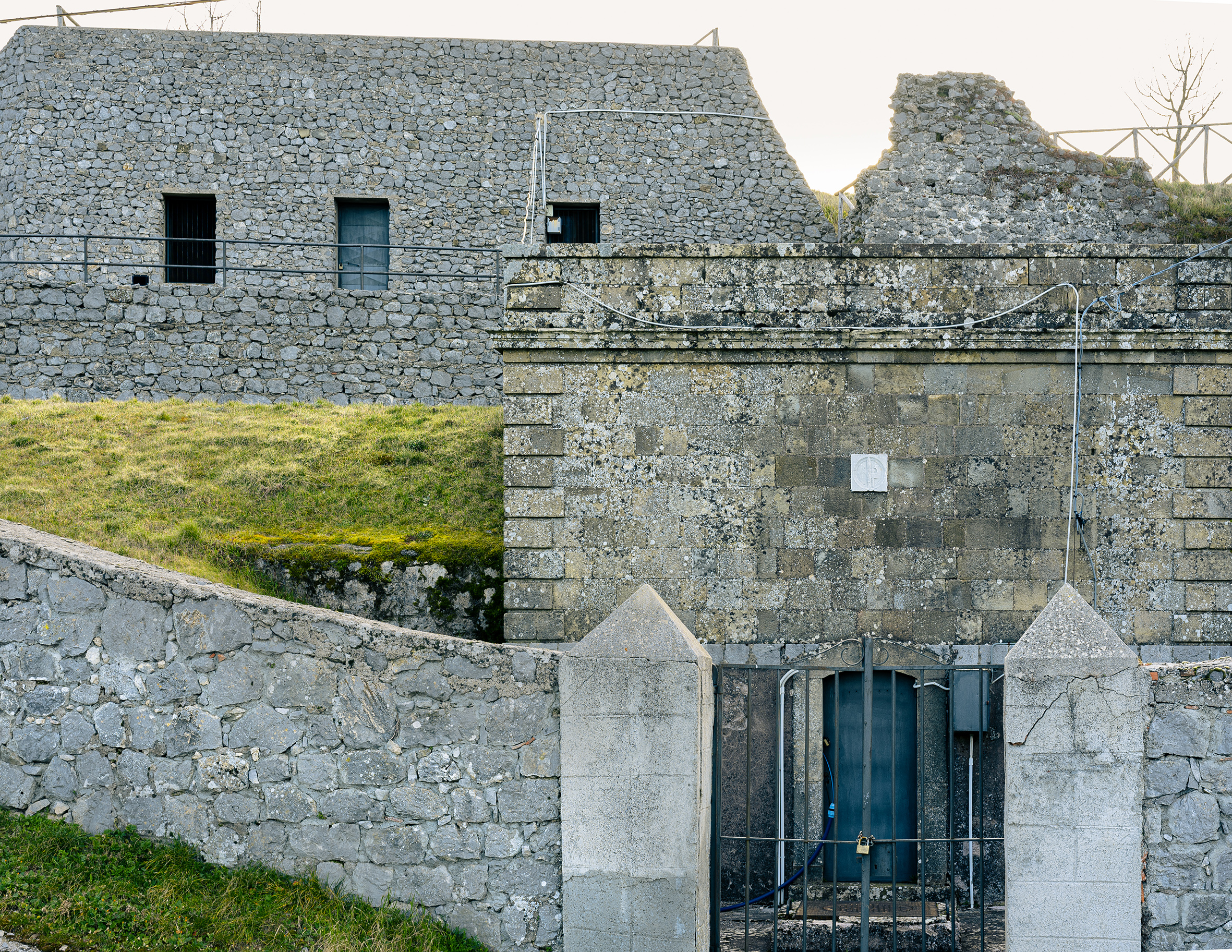 castello, medievale, Castello di Viggiano (Età medievale)