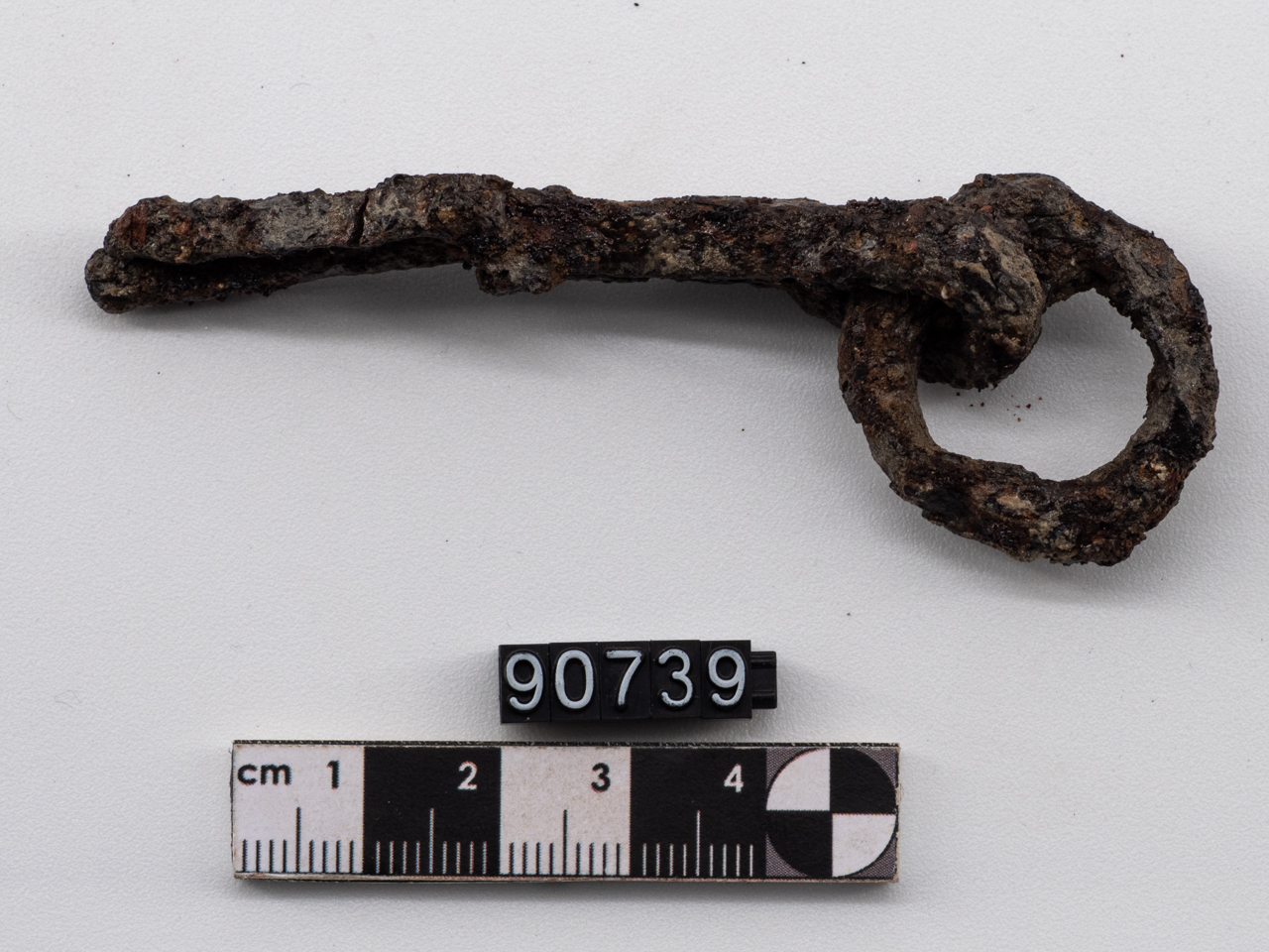 anello/ con gancio (IV-V sec. d.C)