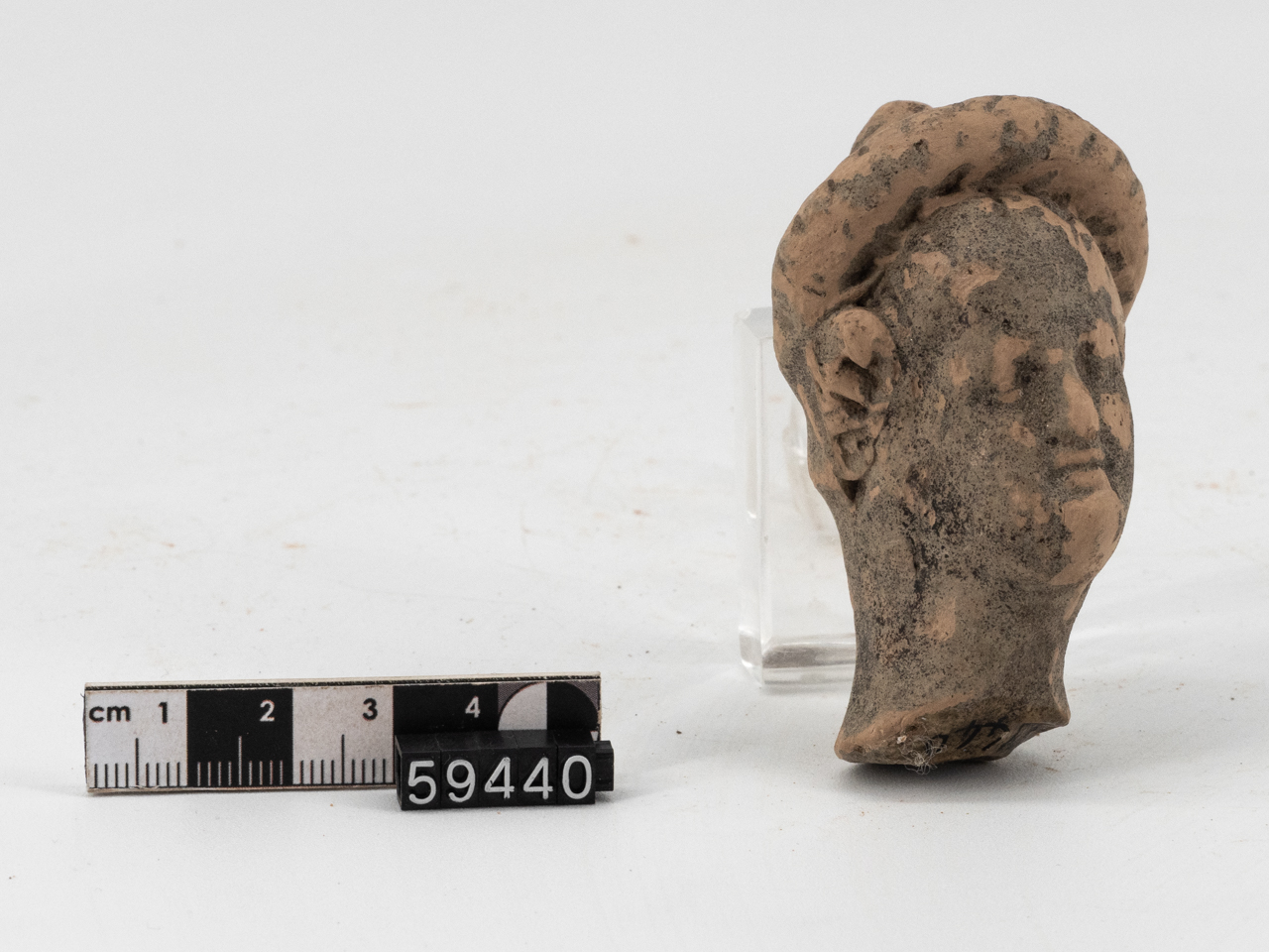 statuetta/ femminile (III a.C)