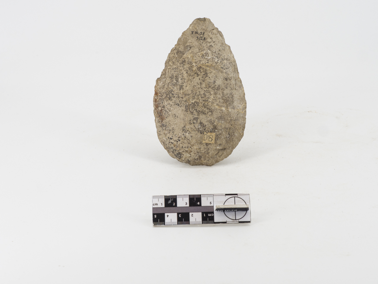 bifacciale (PERIODIZZAZIONI/ PREISTORIA/ Paleolitico)