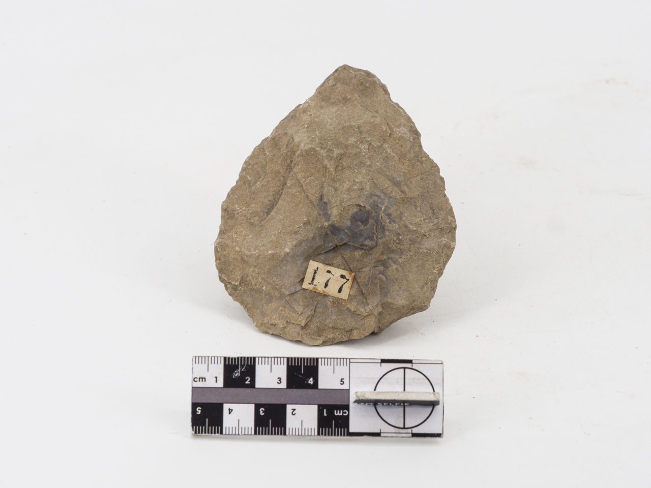 bifacciale (PERIODIZZAZIONI/ PREISTORIA/ Paleolitico)