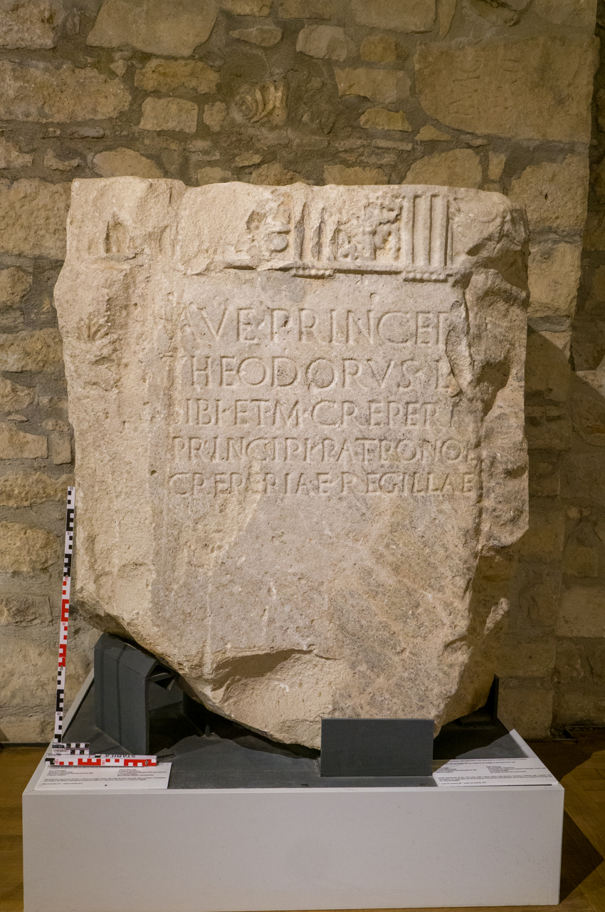 ara/ funeraria (fine SECOLI/ I a.C)