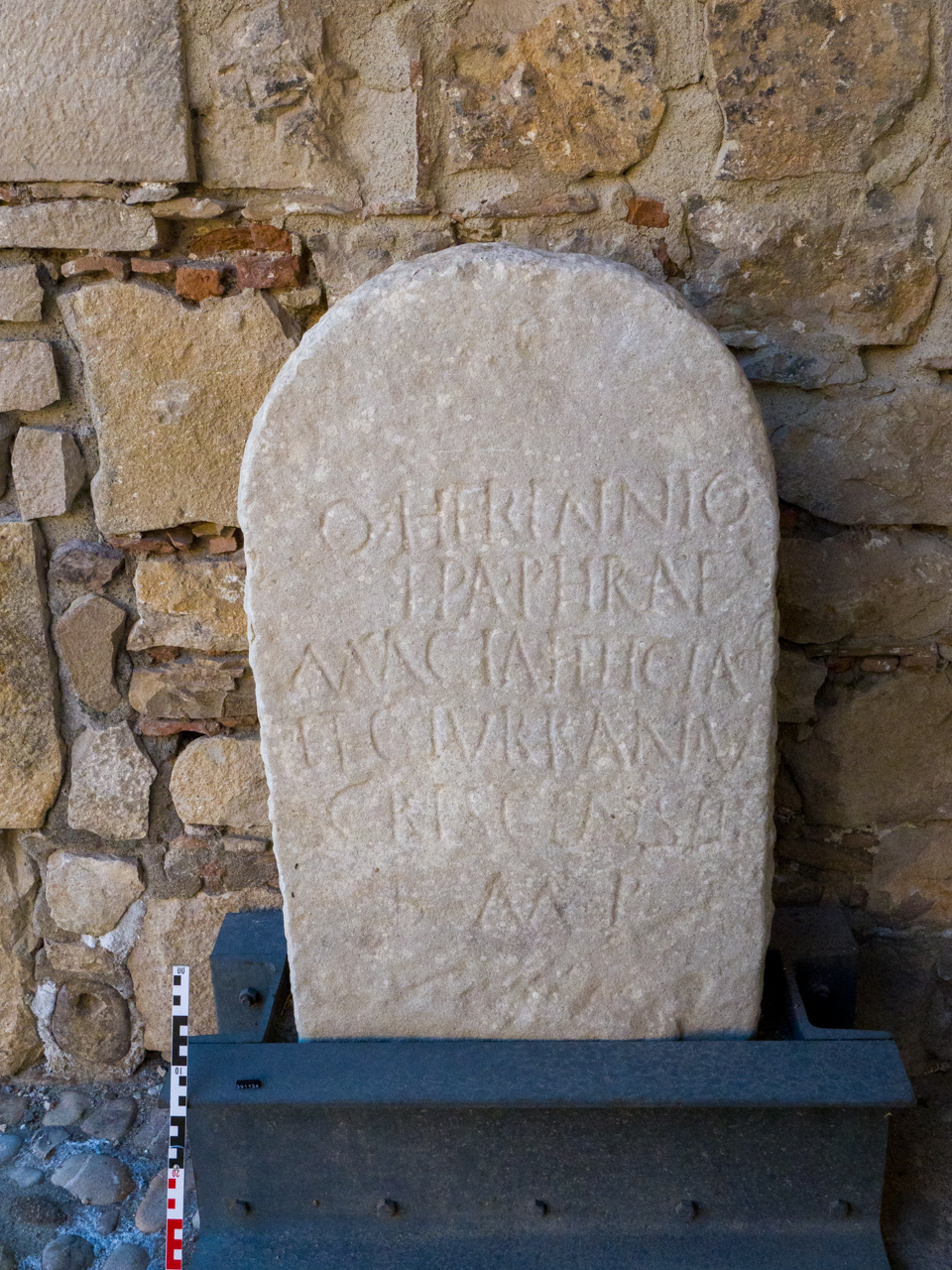stele/ funeraria (fine SECOLI/ I a.C)