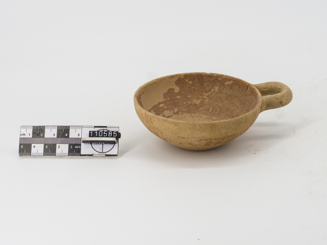 coppa/ monoansata (SECOLI/ V a.C)