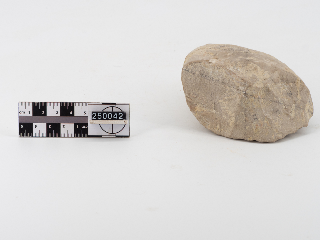 chopper/ distale (PERIODIZZAZIONI/ PREISTORIA/ Paleolitico/ Paleolitico inferiore)