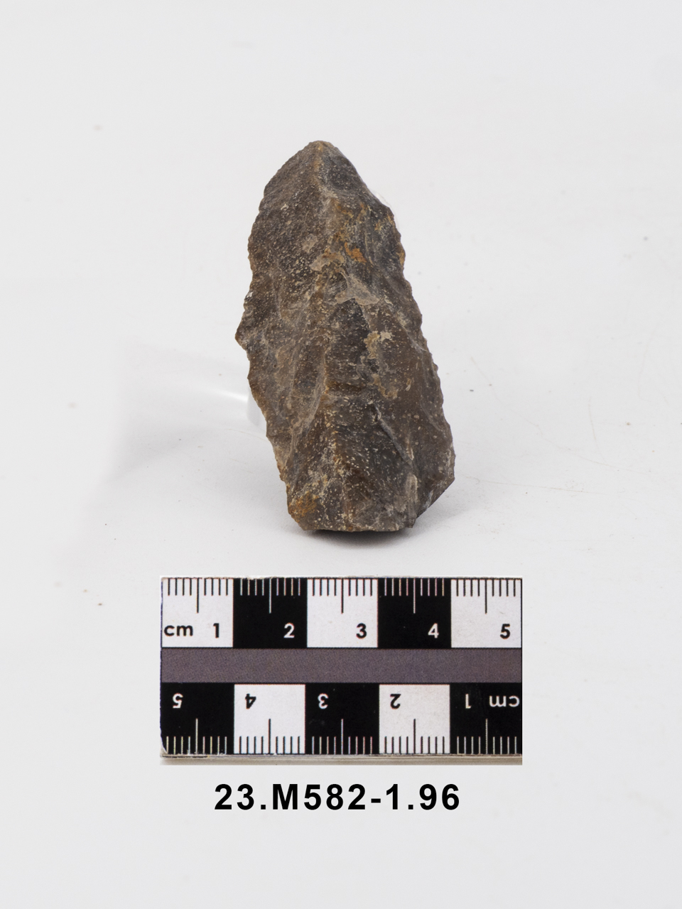 lama raschiatoio/ carenoide (PERIODIZZAZIONI/ PREISTORIA/ Paleolitico/ Paleolitico inferiore)