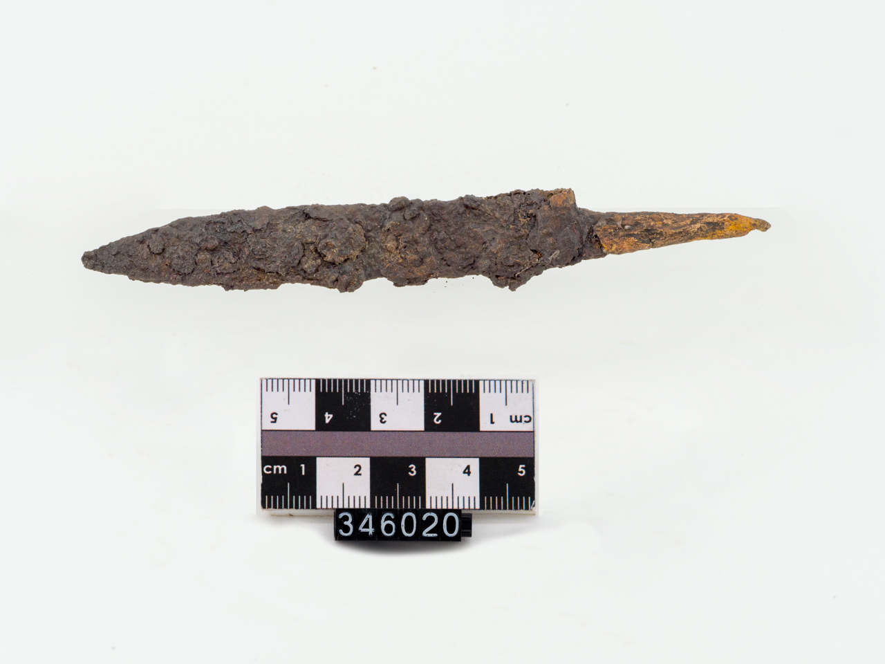 coltello (ca SECOLI/ ARCHI DI SECOLI/ VI-VII)