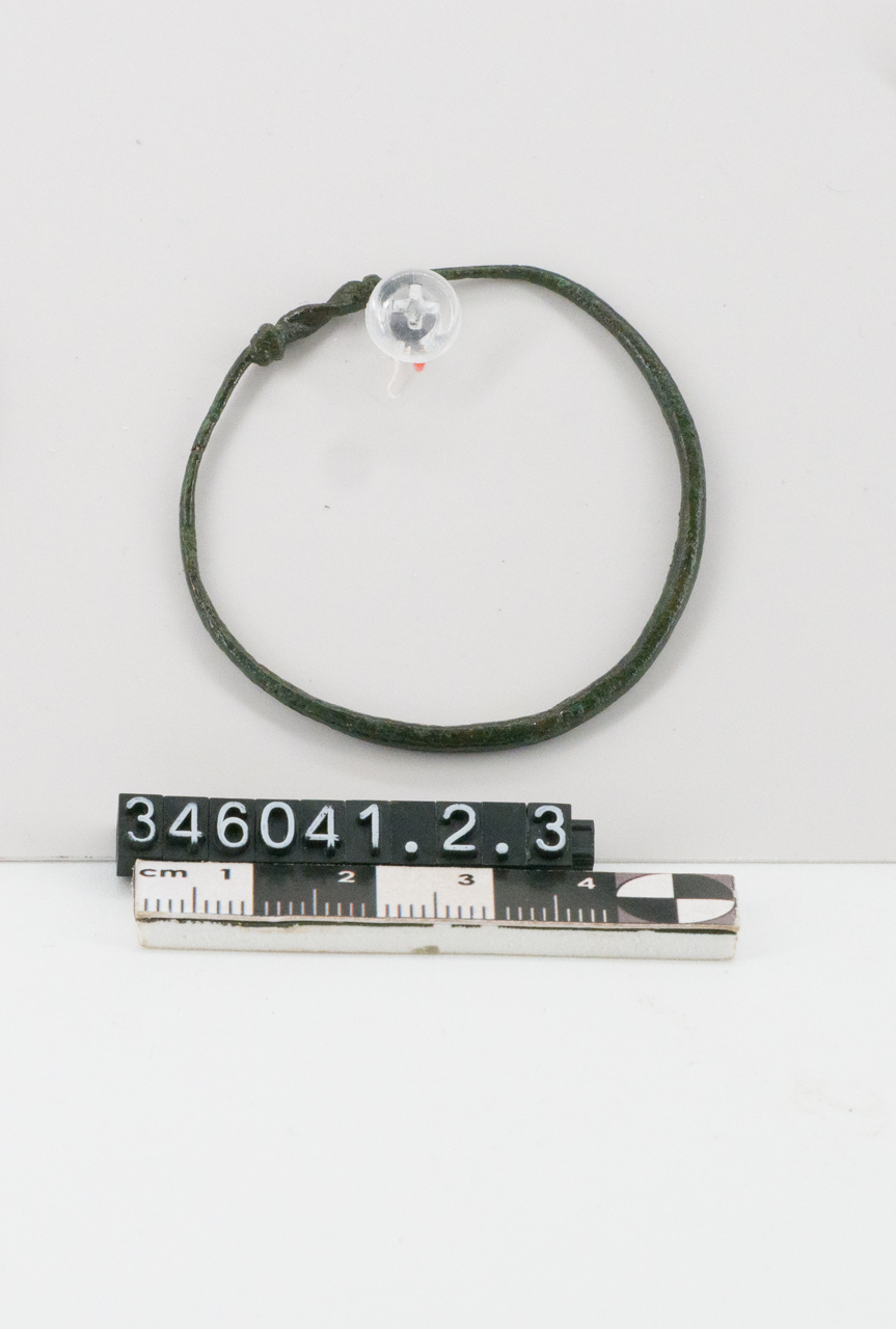 bracciale (ca SECOLI/ ARCHI DI SECOLI/ V-VI)