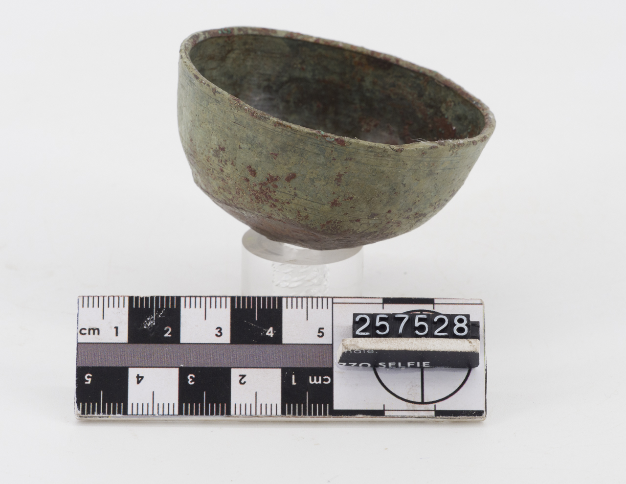 ciotola (ca SECOLI/ ARCHI DI SECOLI/ I-III sec. d.C)