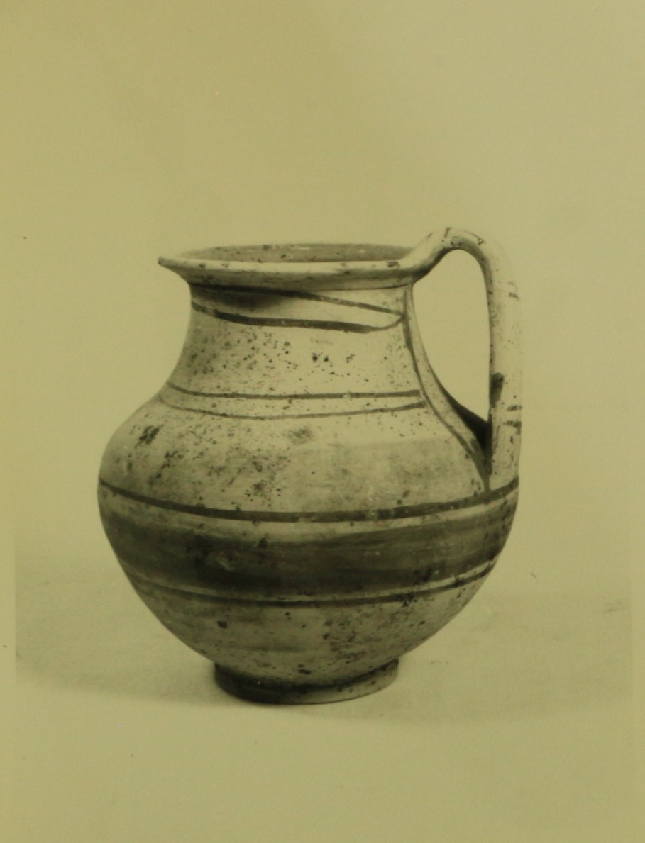 oinochoe (SECOLI/ V a.C)