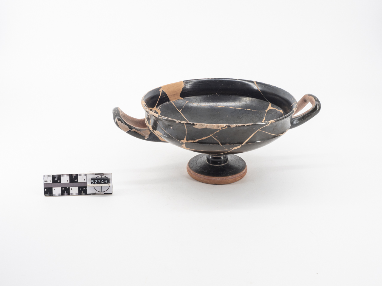 kylix, attica forma C (Bloesch) (SECOLI/ V a.C)