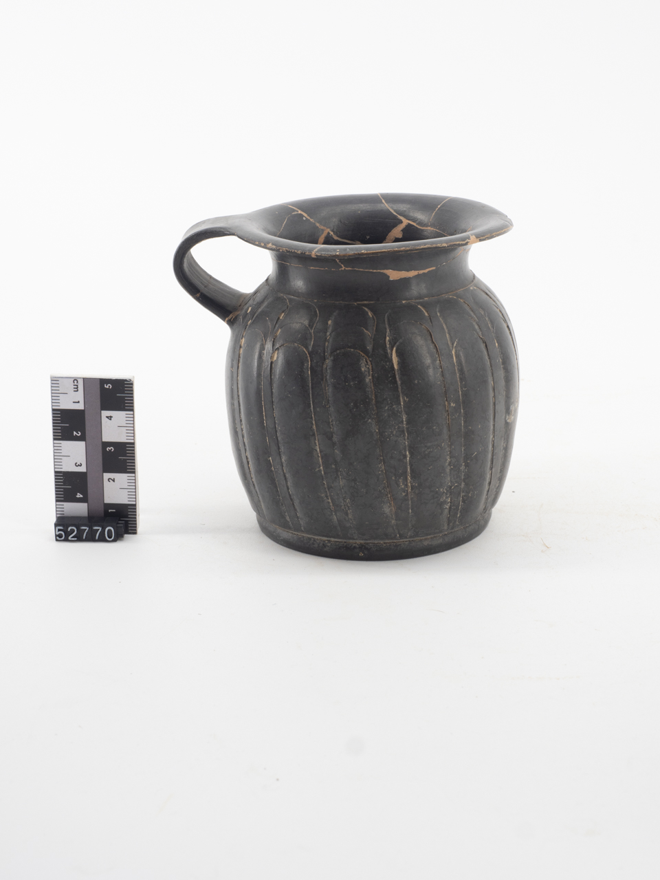 brocchetta, vernice nera (SECOLI/ V a.C)