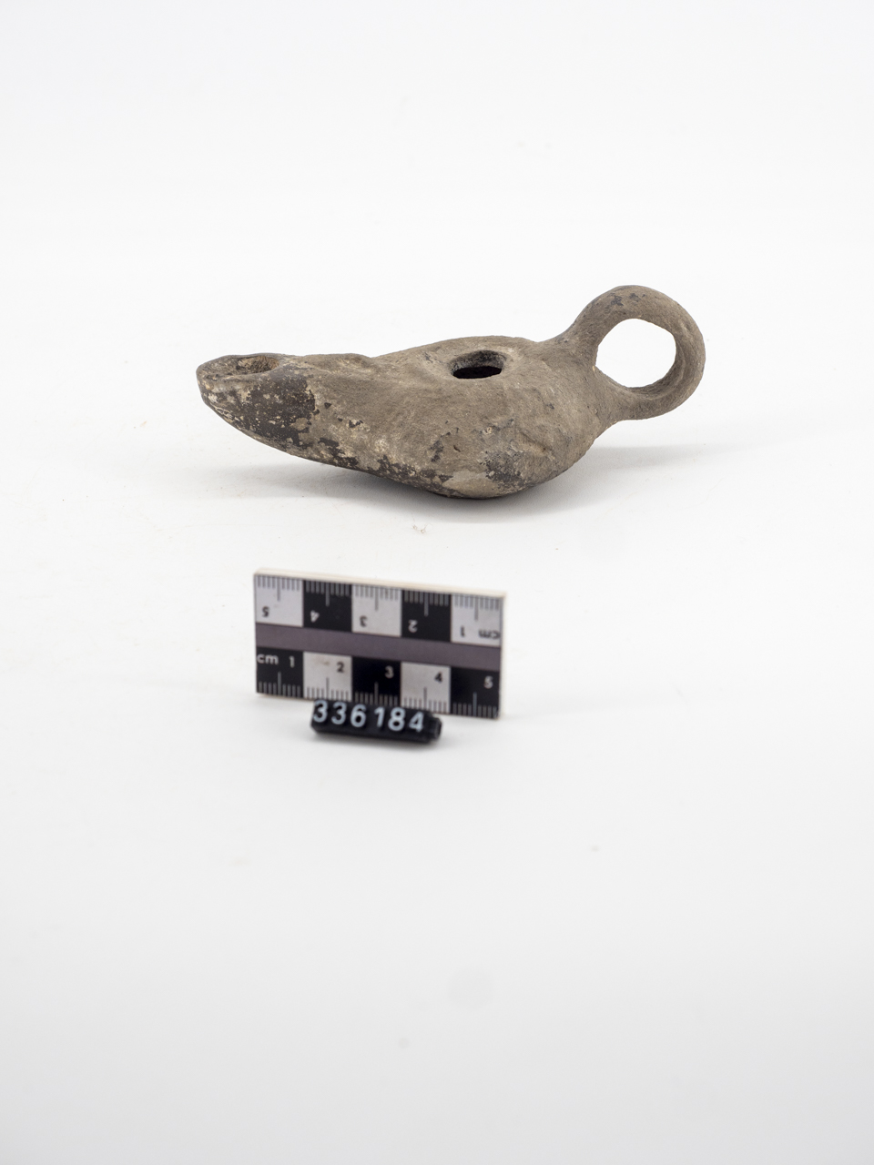 lucerna, monolicne (SECOLI/ III a.C)