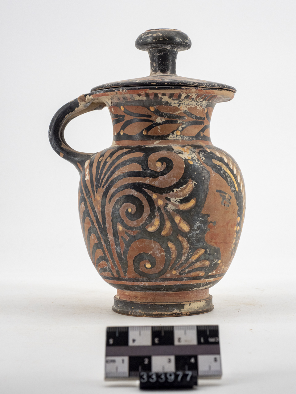 pisside (fine SECOLI/ VI a.C)