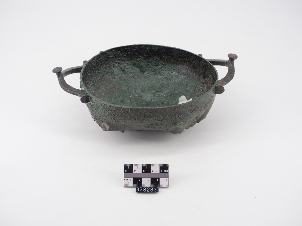 bacile, biansato (SECOLI/ IV a.C)