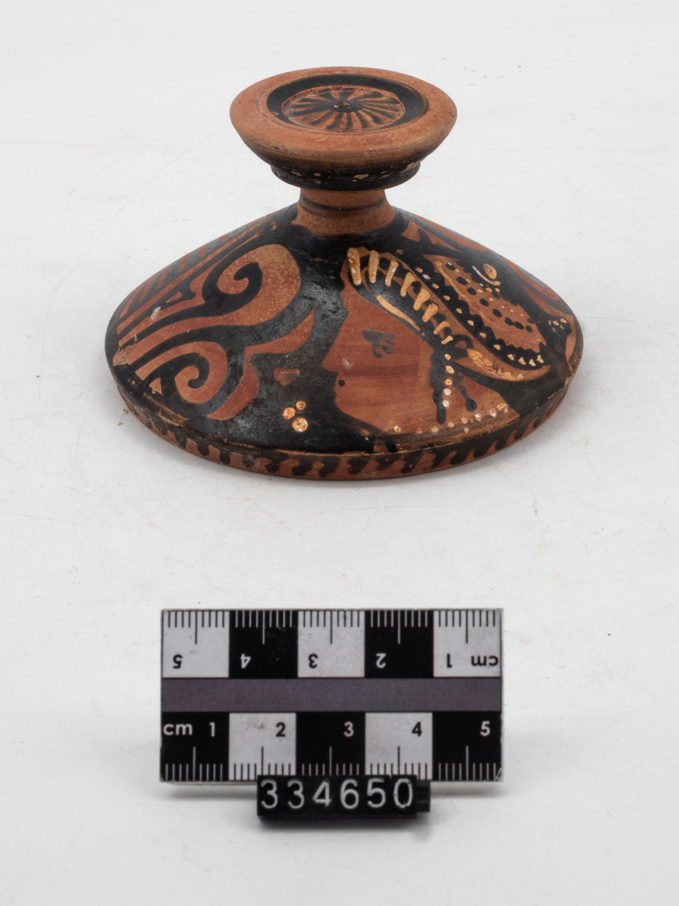 pisside, coperchio (fine SECOLI/ IV a.C)