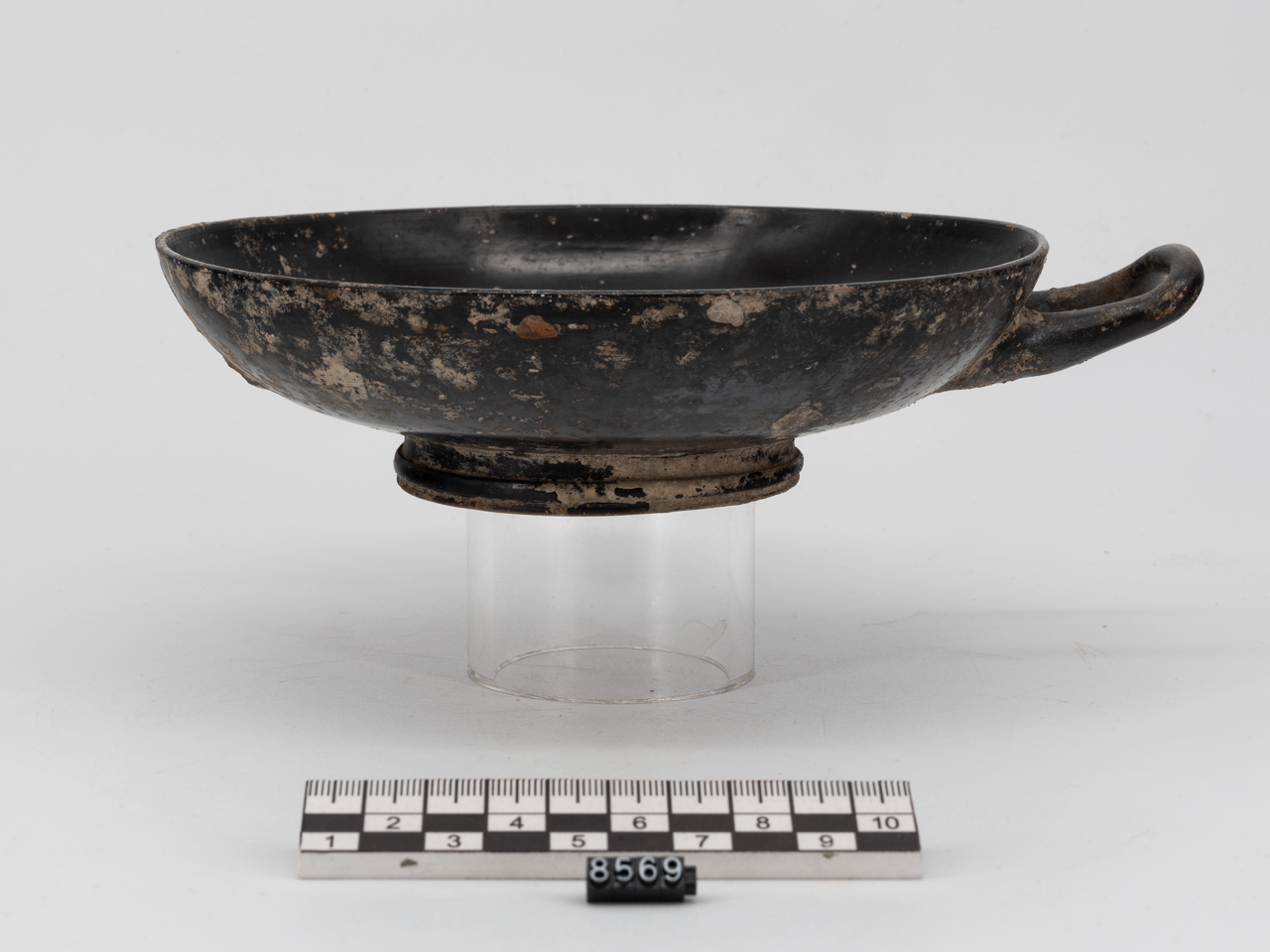 kylix - ambito italiota (IV a.C)