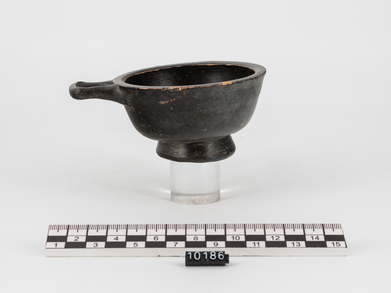 coppetta/ monoansata (IV a.C)