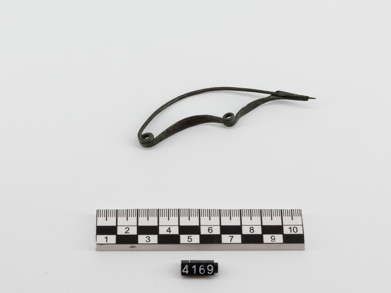 fibula/ serpeggiante (X-IX sec. a.C)