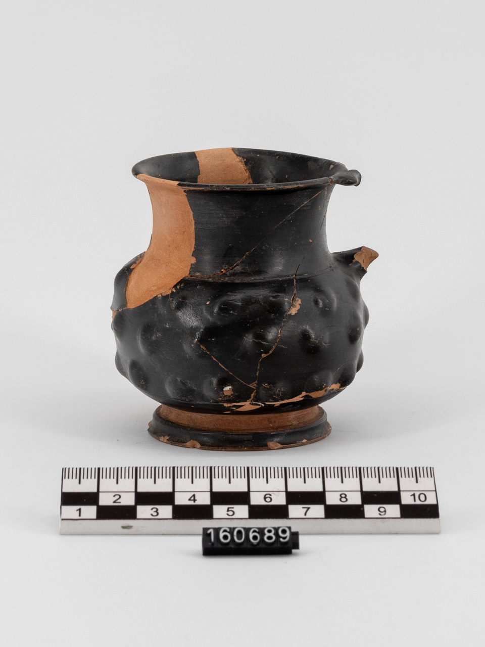 boccale, Morel 5331 (SECOLI/ IV a.C)