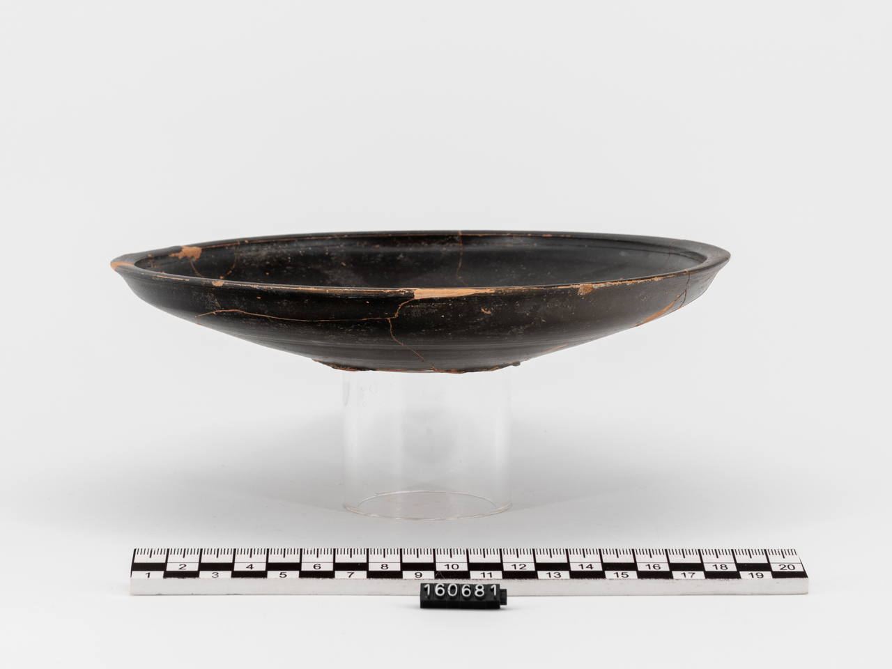 piatto (SECOLI/ IV a.C)