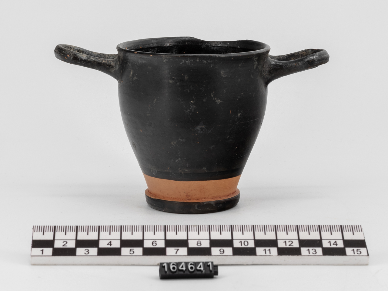 skyphos, Morel 4311 (SECOLI/ IV a.C)