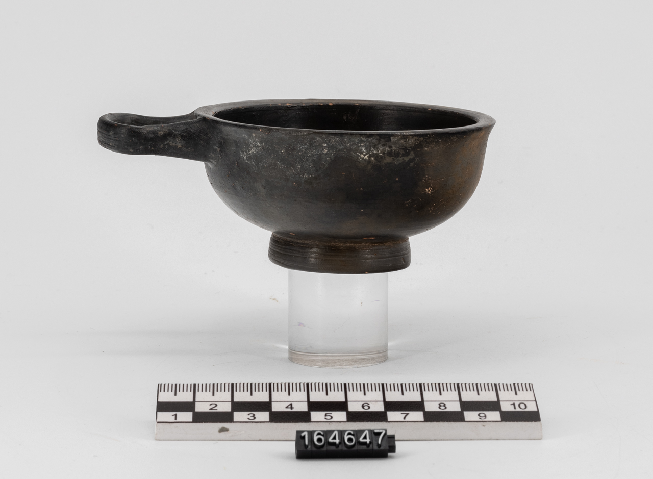 coppa/ monoansata, Morel 6214 (SECOLI/ IV a.C)