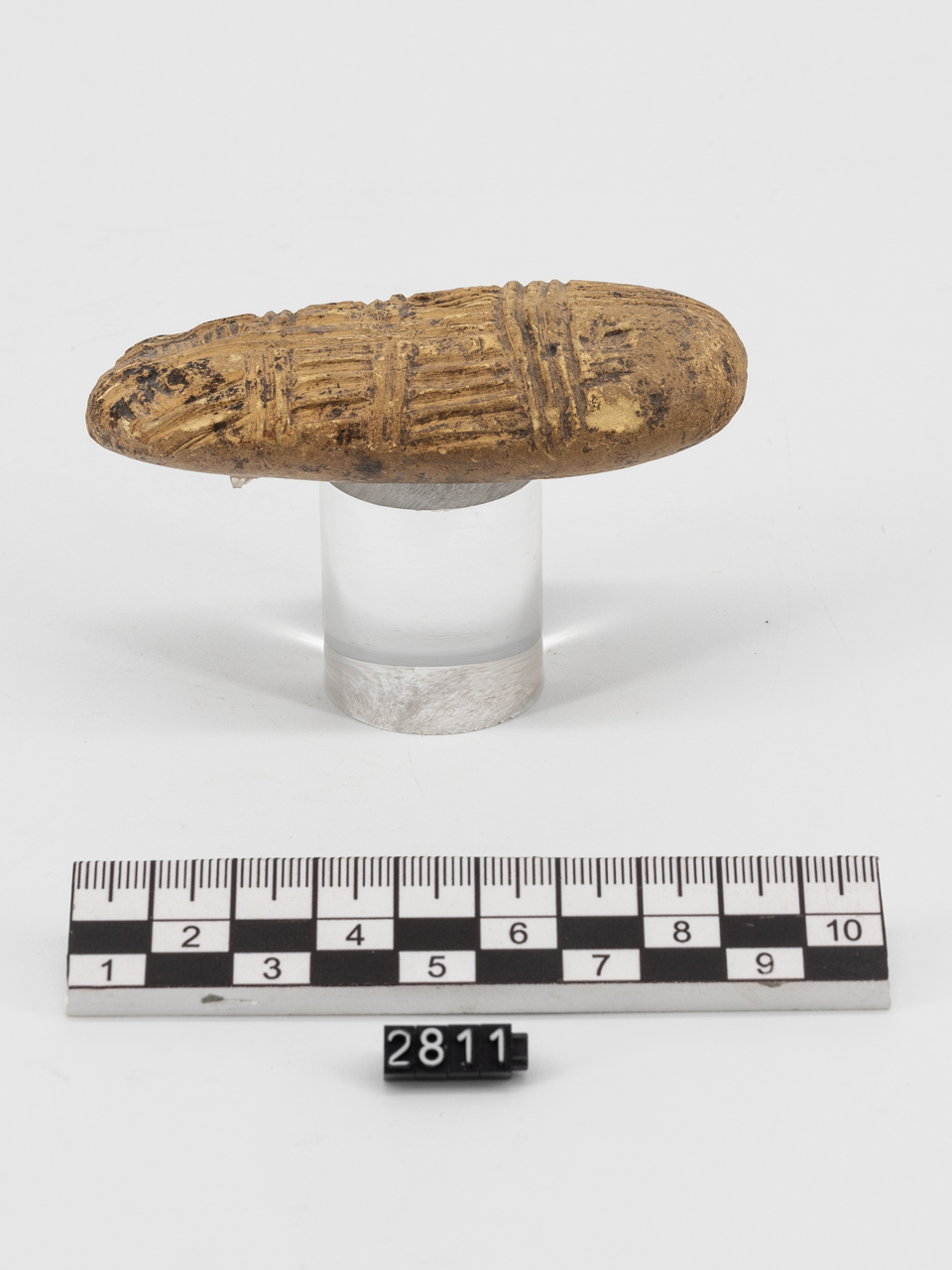 ciottolo/ inciso - Epiromanelliano (PERIODIZZAZIONI/ PREISTORIA/ Paleolitico/ Paleolitico superiore)