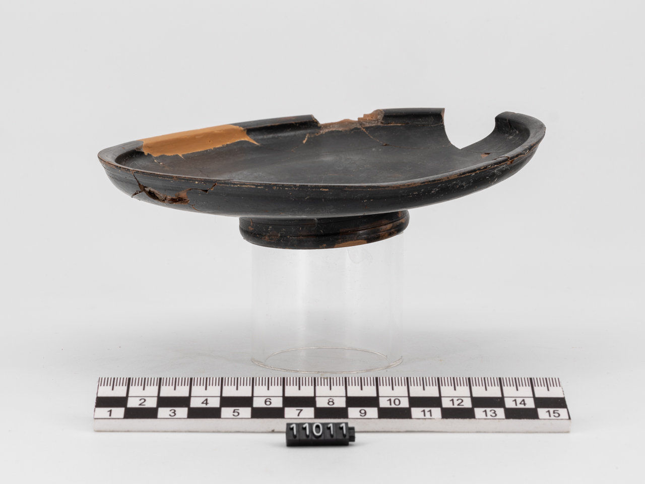 coppa - produzione italiota (fine IV a.C)