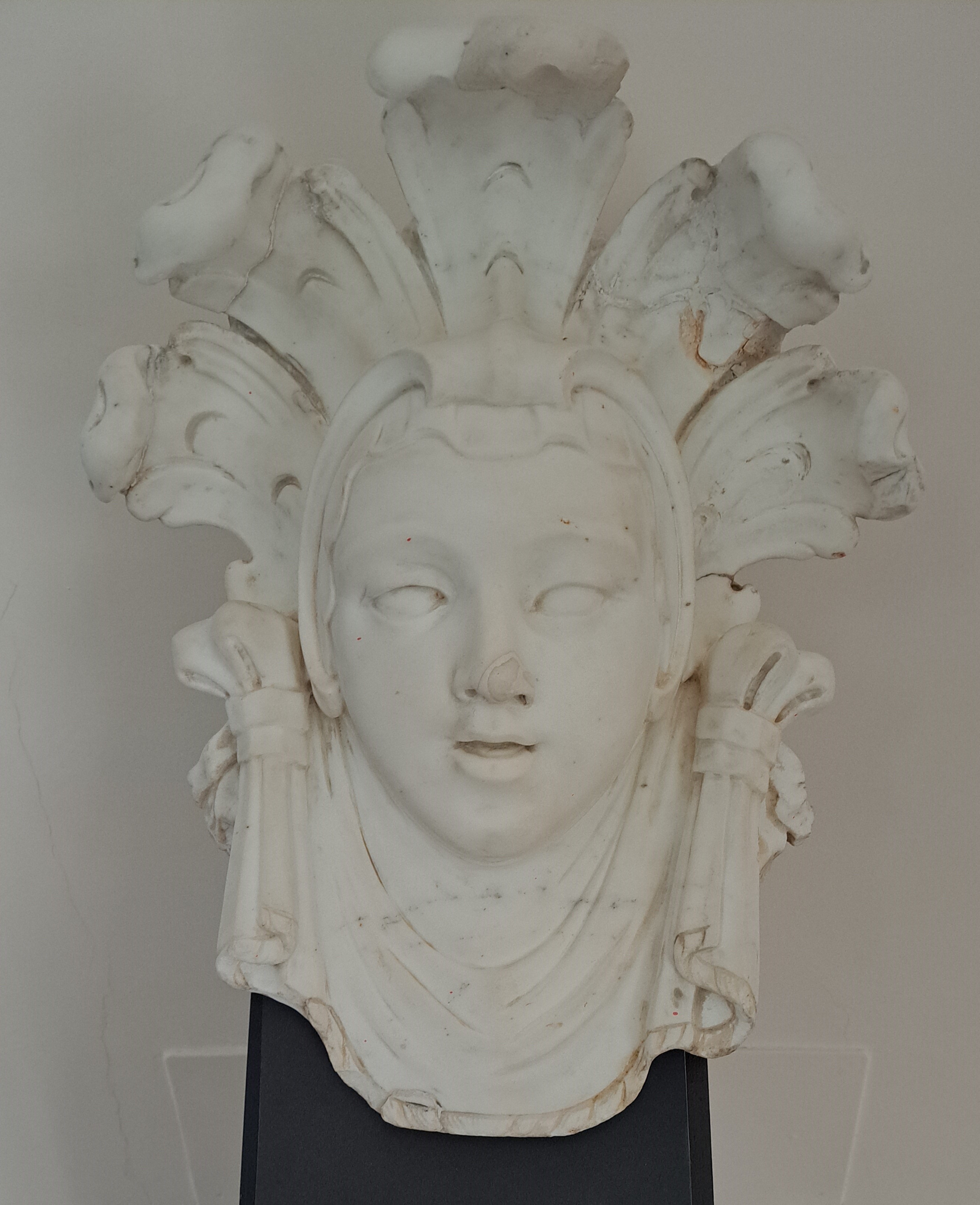 protome allegorica (scultura) - ambito laziale (XVIII)