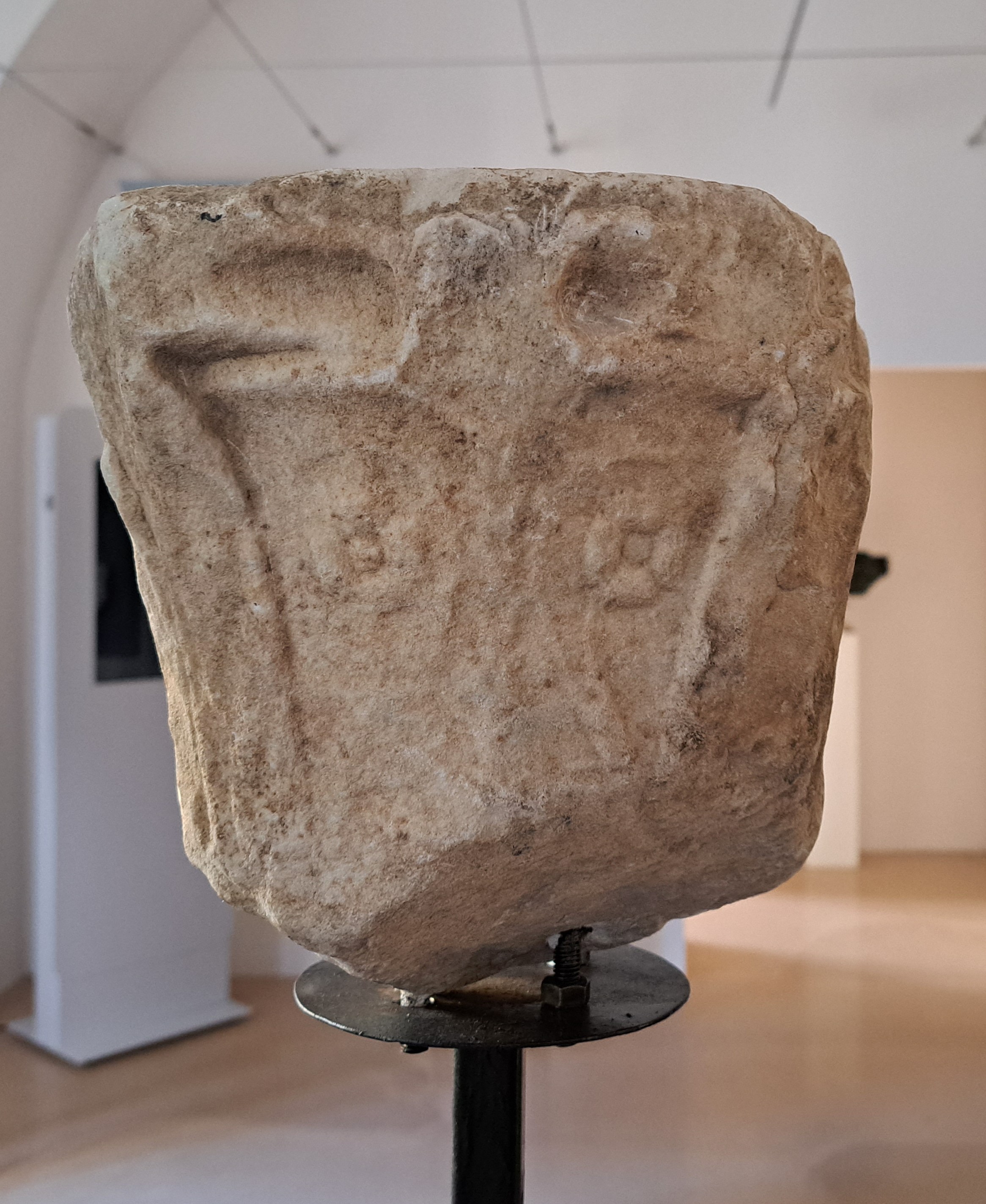 capitello - ambito laziale (seconda metà, prima metà XV, XVI)