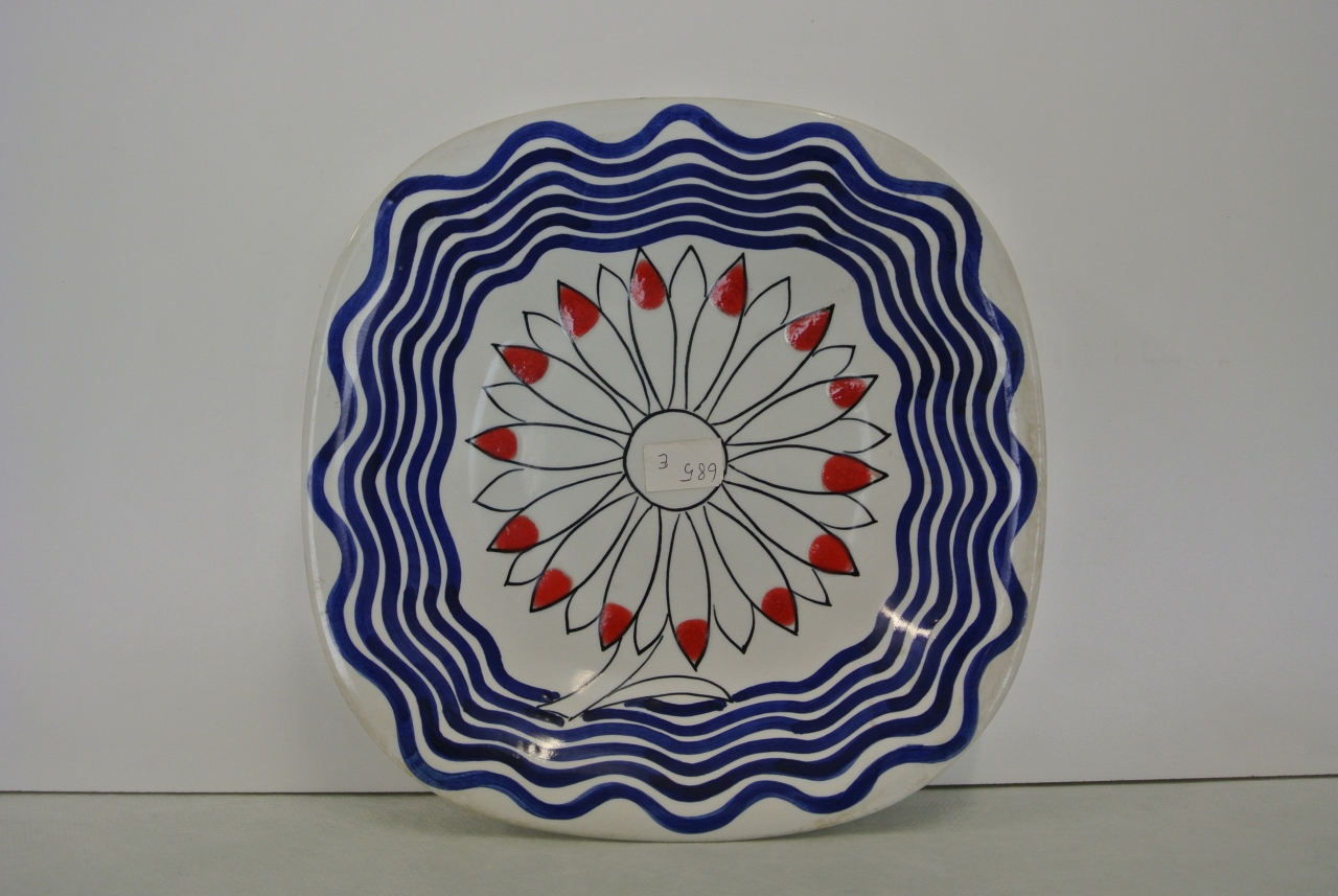 piatto fondo, opera isolata - ambito friulano (seconda metà sec. XX)