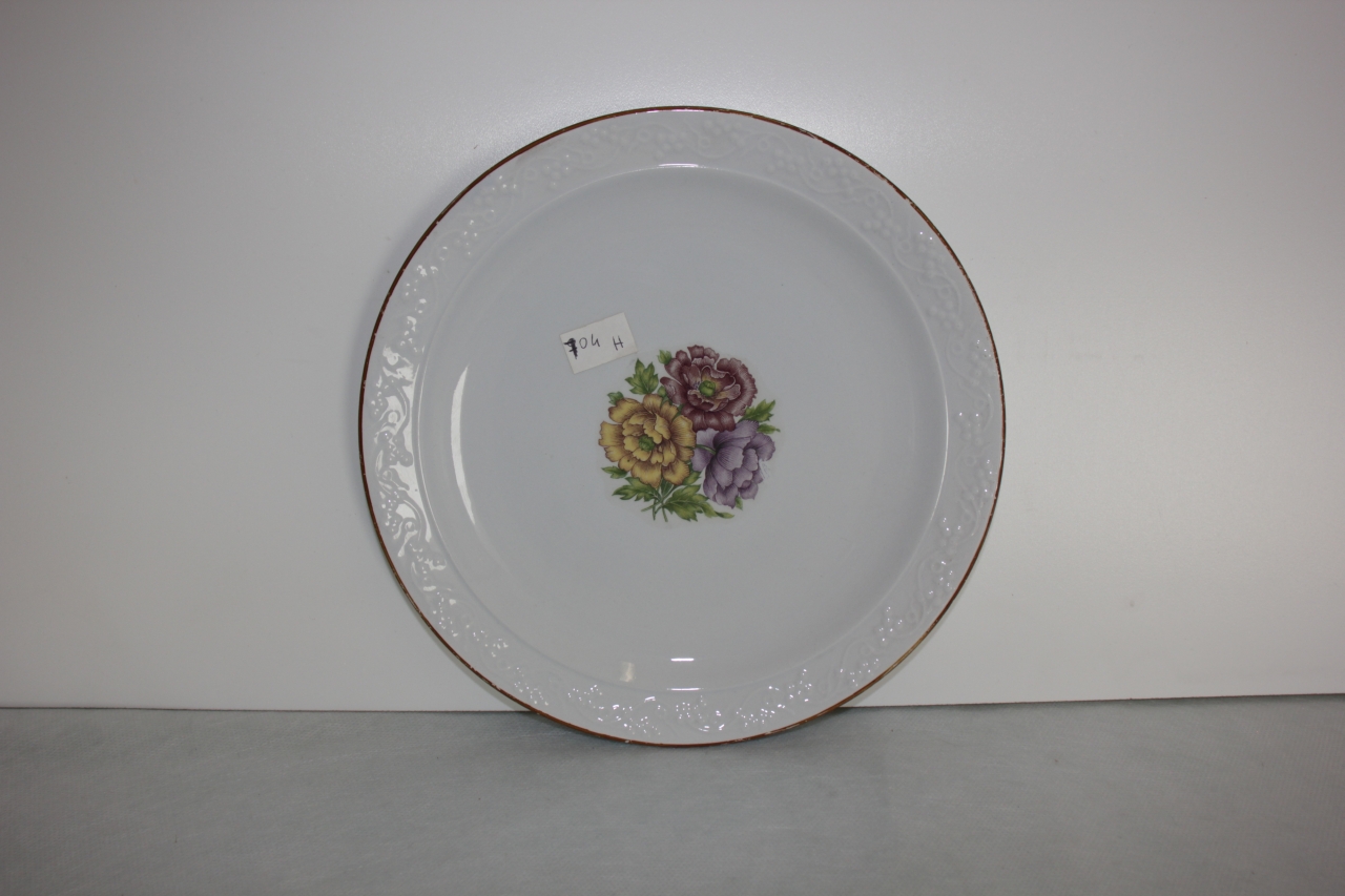 piatto piano, opera isolata - ambito friulano (terzo quarto sec. XX)