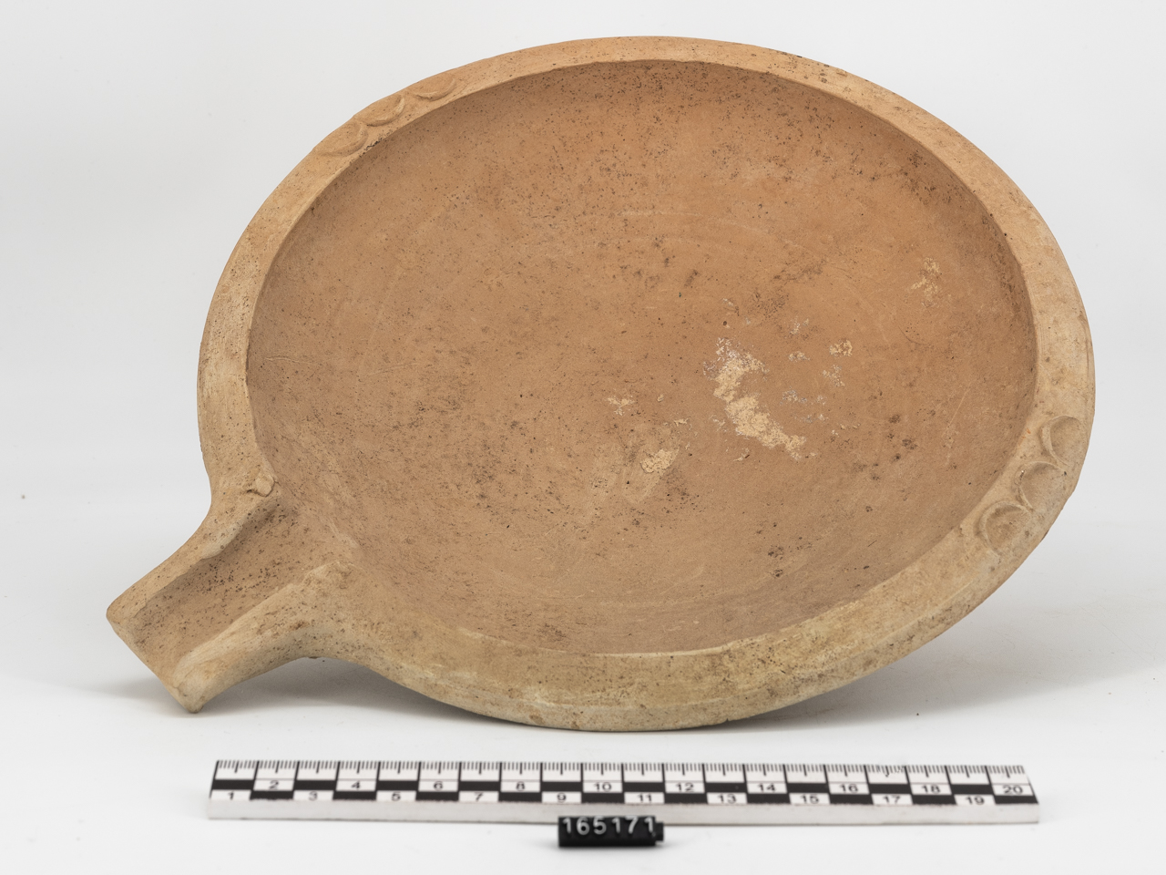 mortaio (inizio SECOLI/ IV a.C)