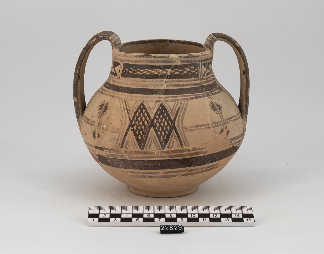 kantharos - enotrio (seconda metà SECOLI/ VI a.C)