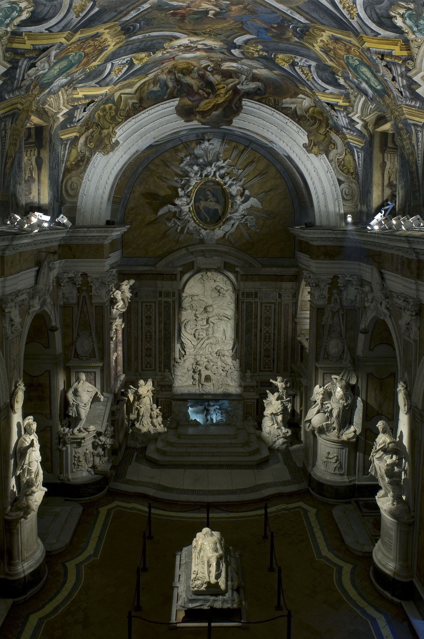 Napoli - Cappella Sansevero - Interno - Statue - Soffitto (fotografia digitale) di Velo, Massimo (primo quarto XXI)