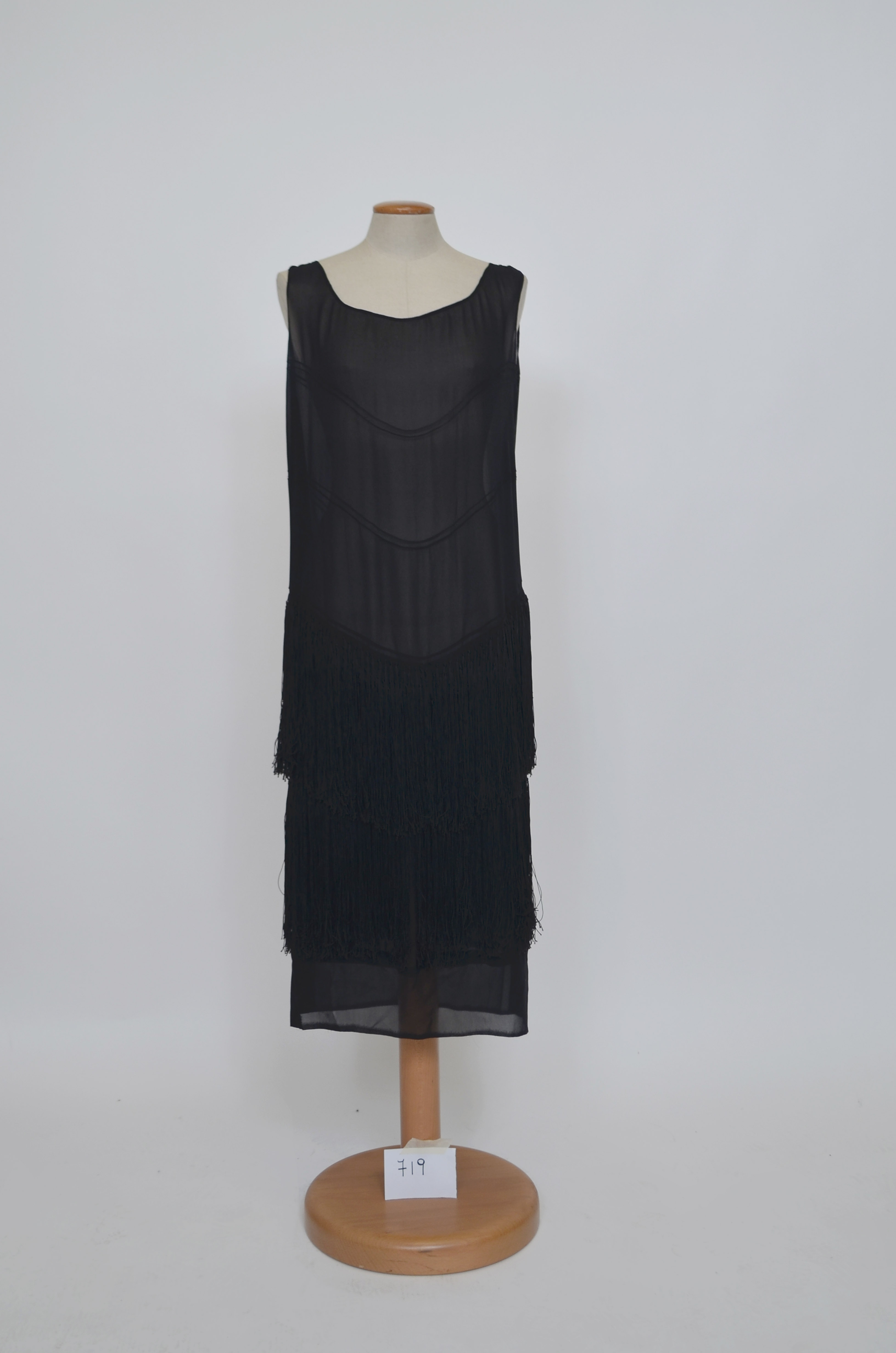 abito, civile, da sera, femminile - sartoria torinese (anni trenta sec. XX)