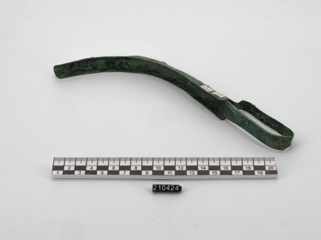 strigile - ambito greco (seconda metà SECOLI/ V a.C)