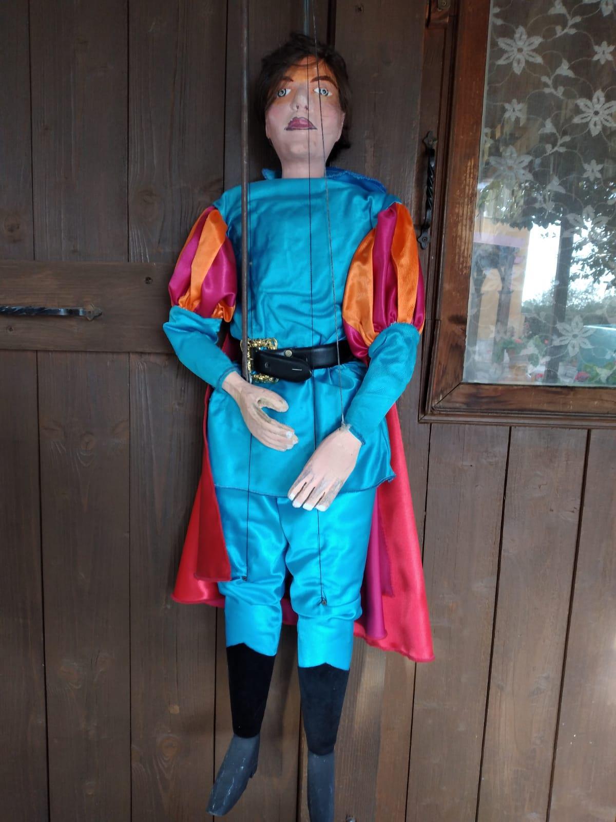 principe (marionetta - a filo) di Mosca Cataldo, Chiarenza Alfio, Rutigliano Anna (XXI)