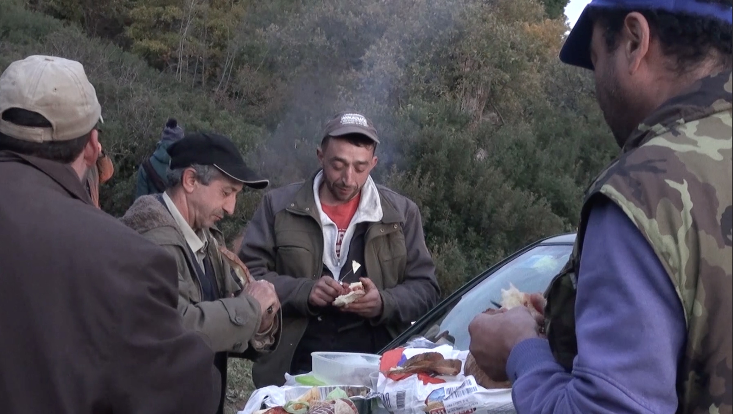 Transumanza di bovini podolici da San Mauro Forte a Ginosa: sosta, consumo di cibo e bivacco, TECNICHE