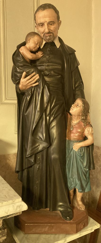 San Vincenzo de' Paoli (statua) - ambito francese (primo quarto sec. XX)