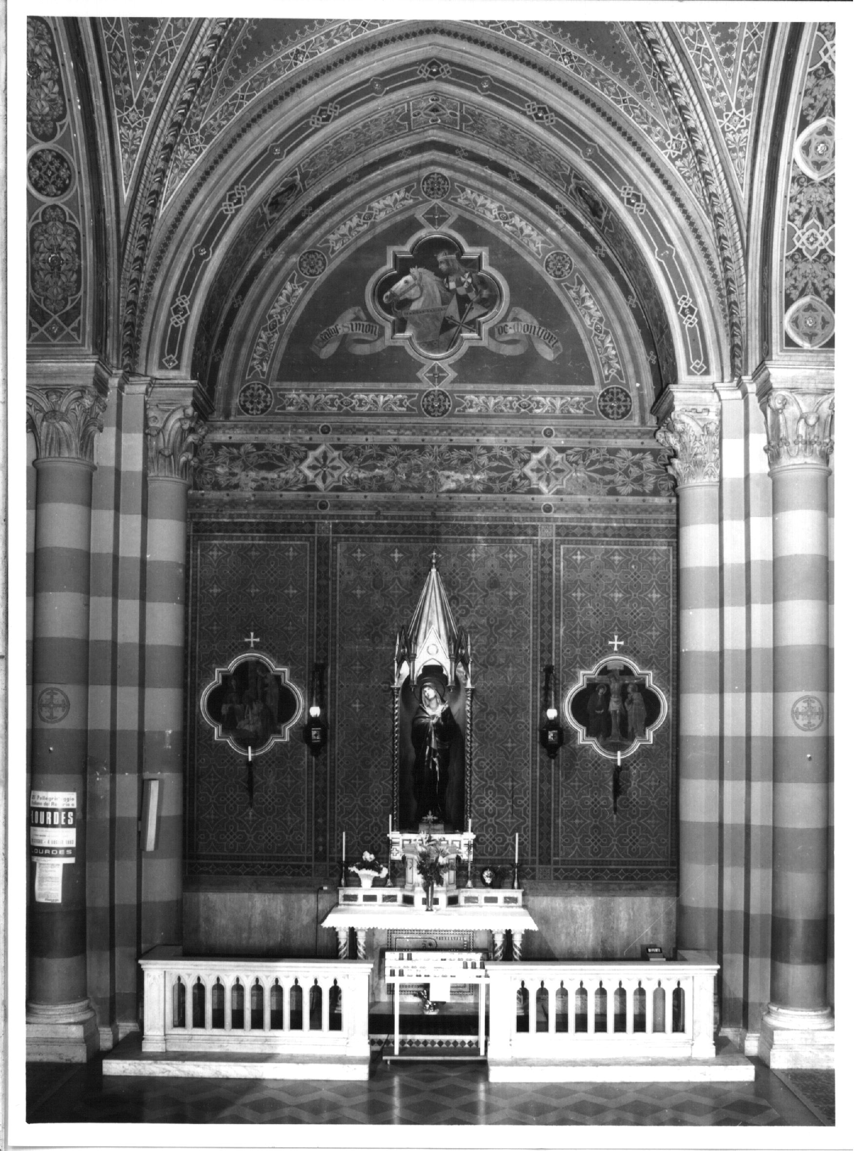 decorazione plastico-pittorica (SEC. XX)