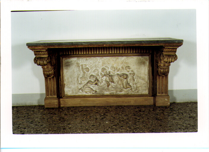 CONSOLE, SERIE - AMBITO ROMANO (SEC. XVIII)